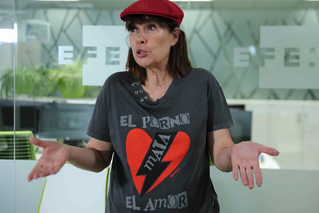 Mabel Lozano pornografía