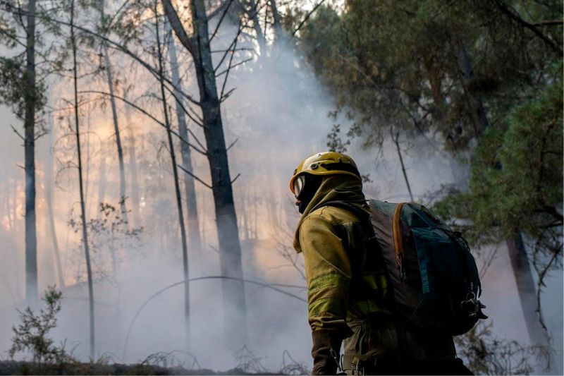 mujeres fuego españa desigualdad
